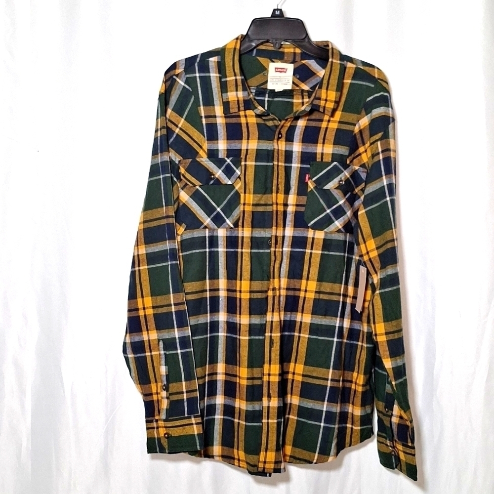🍁Levi's Button Down mens size XXL